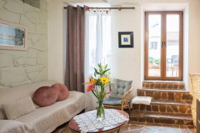 Kalliopis Home